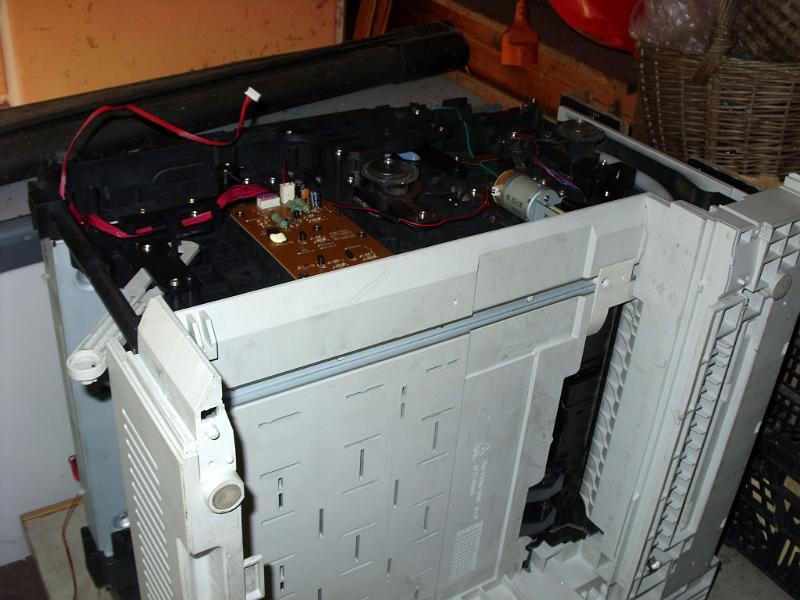 samsung clp-500 bontott 05.jpg